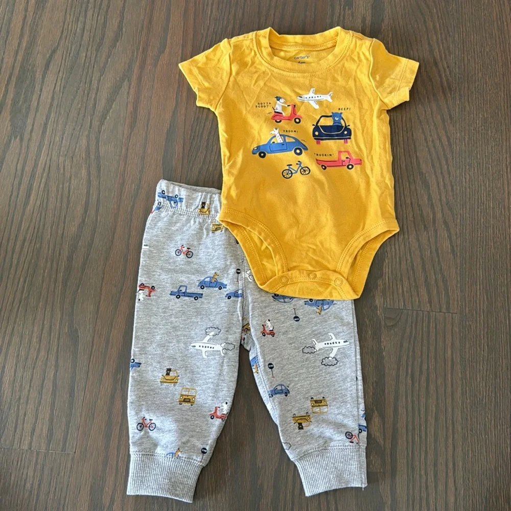Carter’s 2-Piece Baby Car Outfit Set Yellow Gray 6M